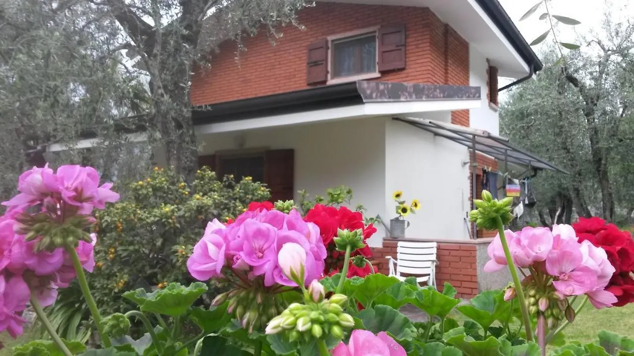 Villa Casa Saglia Мальчезине Дом отдыха