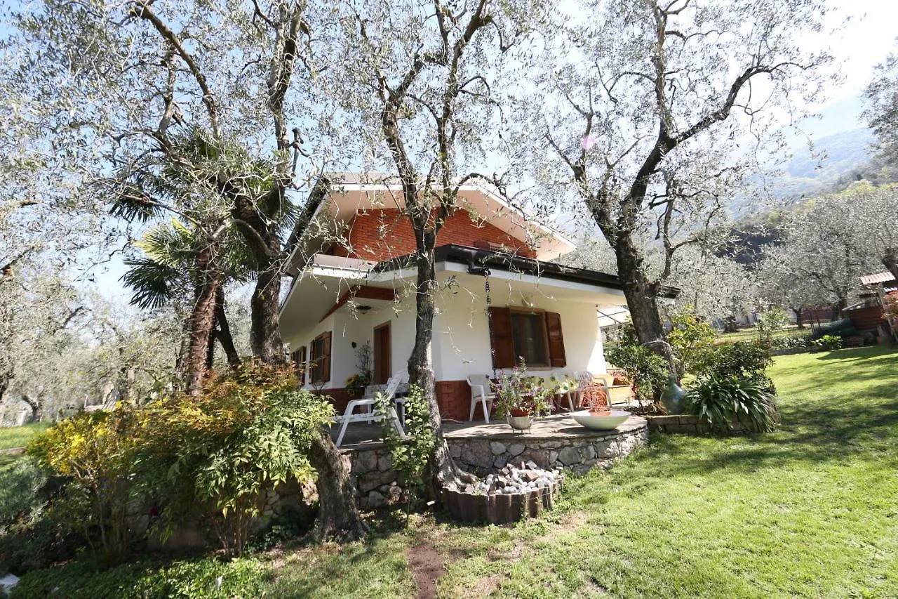 Дом отдыха Villa Casa Saglia Мальчезине