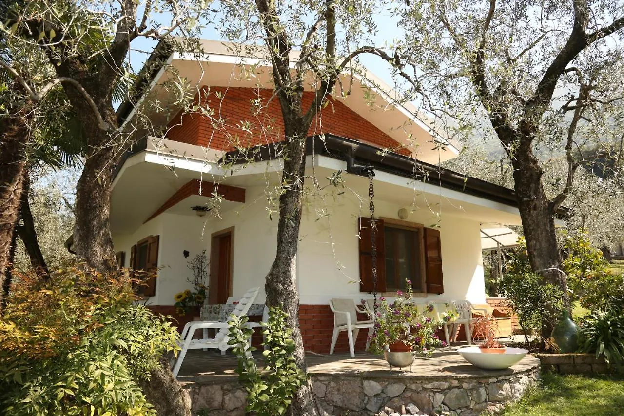 Villa Casa Saglia Мальчезине 0*,